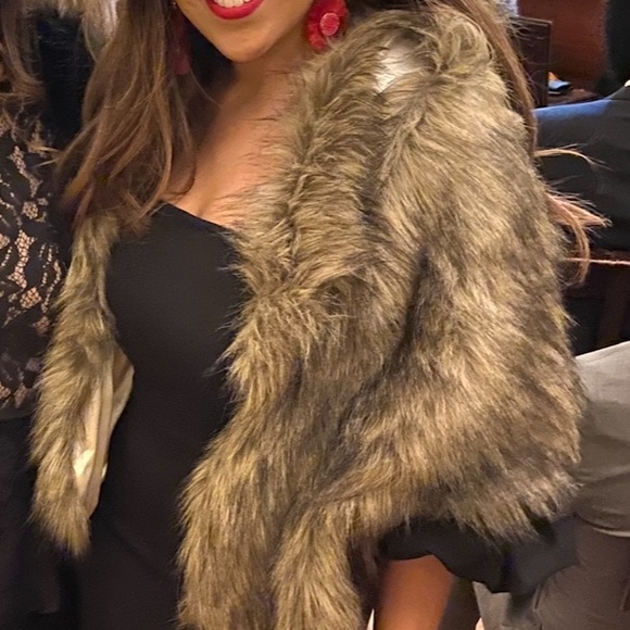 Accessories - Faux Fur Wrap Around